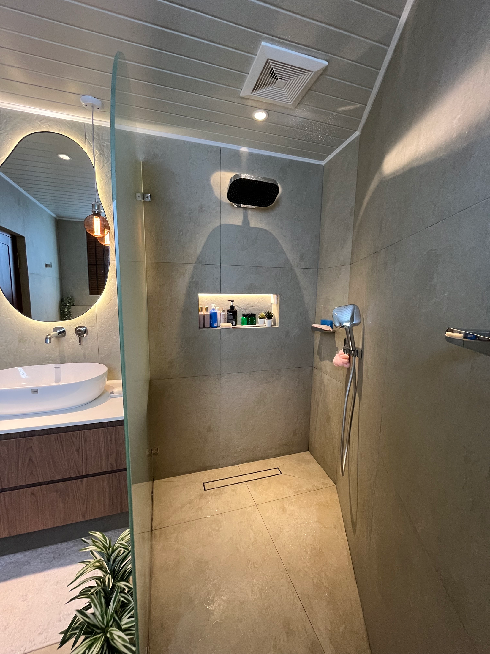 Nawala Airbnb Bathroom Renovation — finished bathroom photo 3